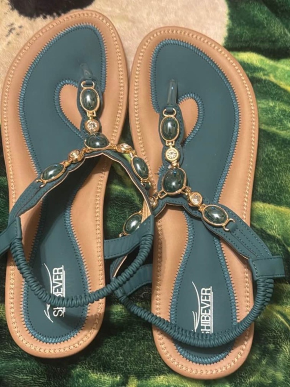 Women sandals